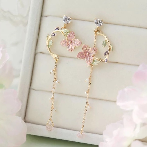 Floral drop earrings dangle gold stud heart bead stone womens pink green - Picture 3 of 5